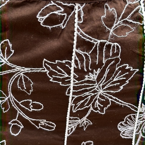 JM Collection embroidered skirt 12-14 - Picture 3 of 8